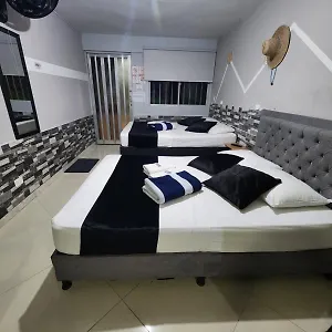 https://aparta-calasanz-home.colombiamedellinhotels.com